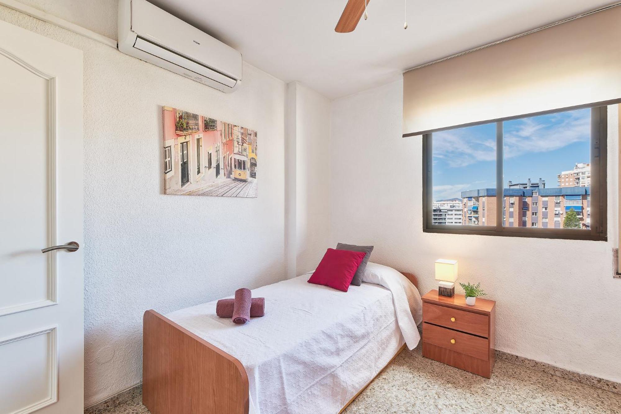 Luminoso Apartamento/ 5 Minutos De La Playa Daire Málaga Dış mekan fotoğraf